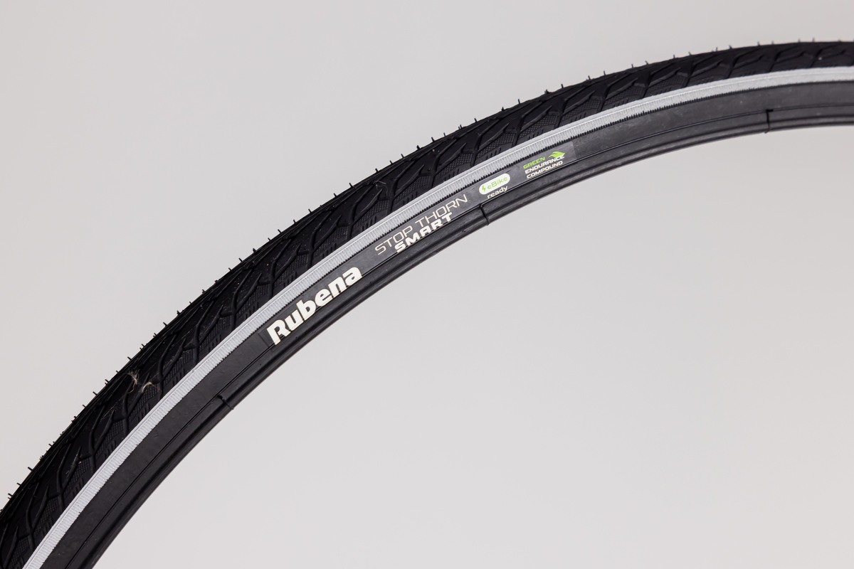 Plášť 622-28 (700x28C) V66 černý, Stop Thorn Smart refl