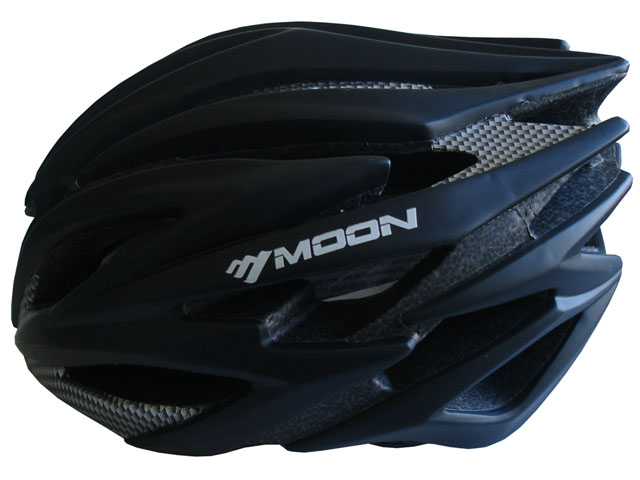 CSH98CRN-M černá cyklistická helma velikost M  2018